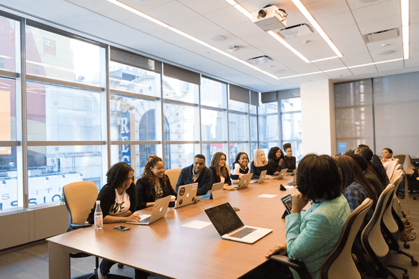 注重员工学习成长